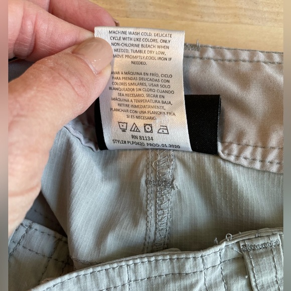 Pacific Trail Women’s Hiking/Tech Pants - Picture 7 of 8